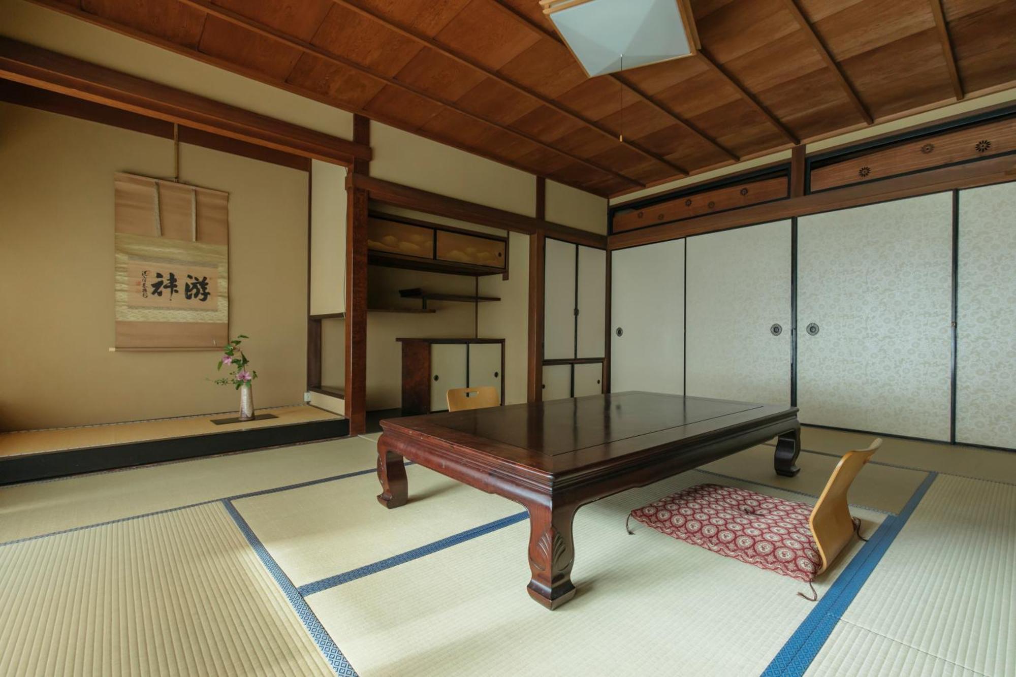 Toshiharu Ryokan Hotel Киото Стая снимка