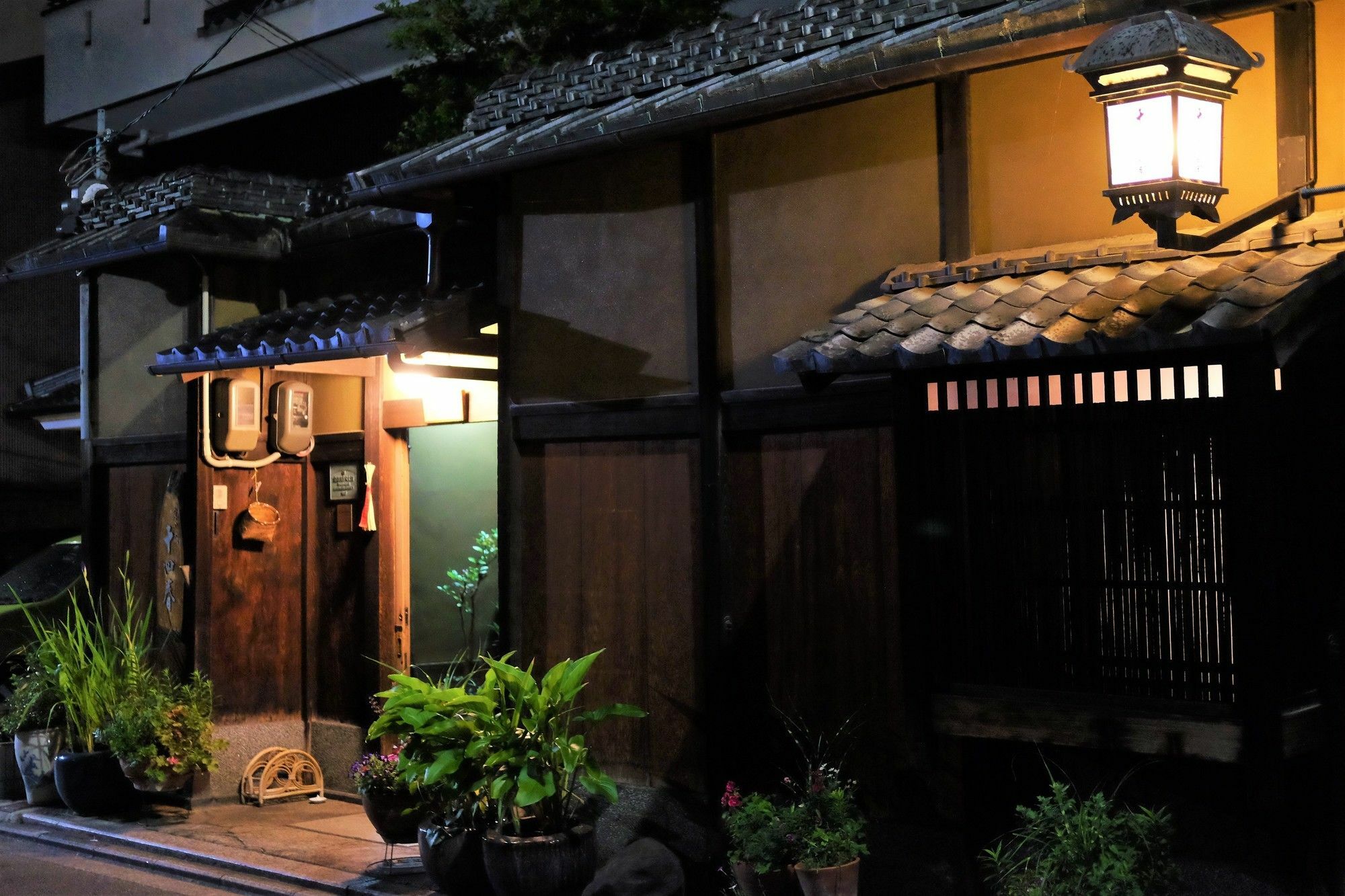 Toshiharu Ryokan Hotel Киото Екстериор снимка